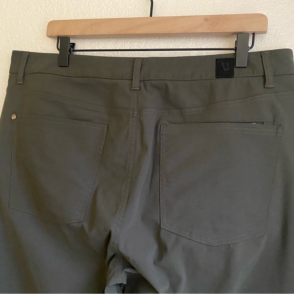 Vuori Meta Pant Athletic Slim Fit in Dark Oregano - Picture 7 of 10